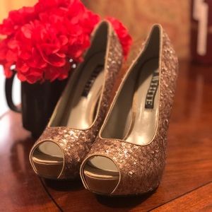 Vera Wang Platform Peep Toe High Heels